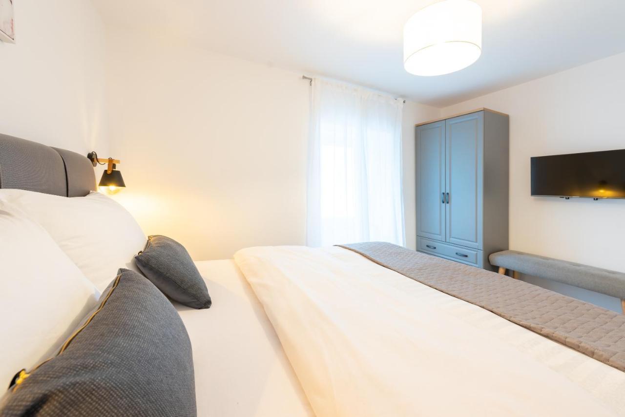 Apartment Olive Kastela Luaran gambar