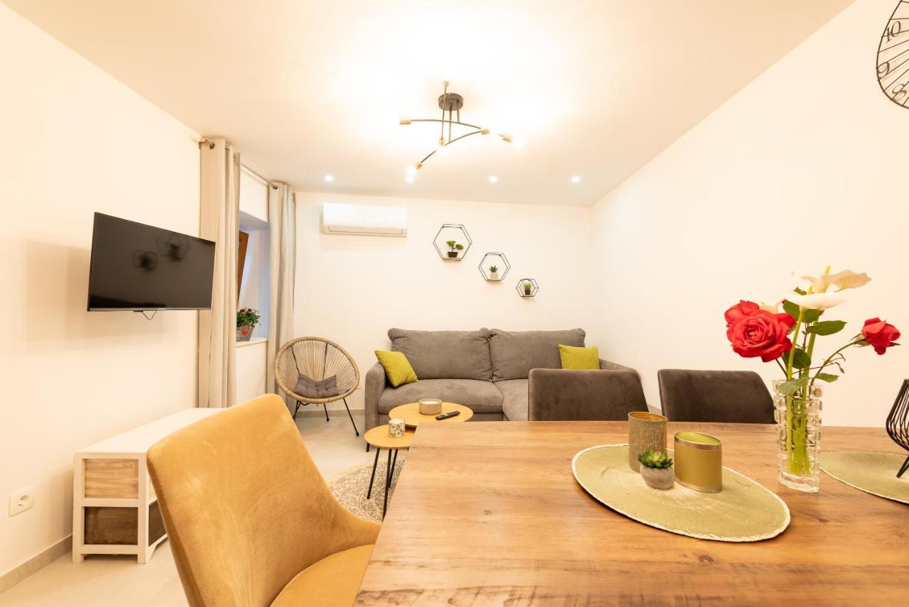 Apartment Olive Kastela Luaran gambar