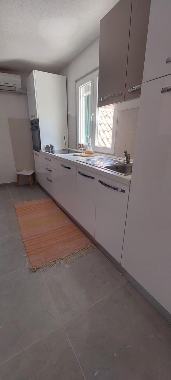 Apartment Olive Kastela Luaran gambar