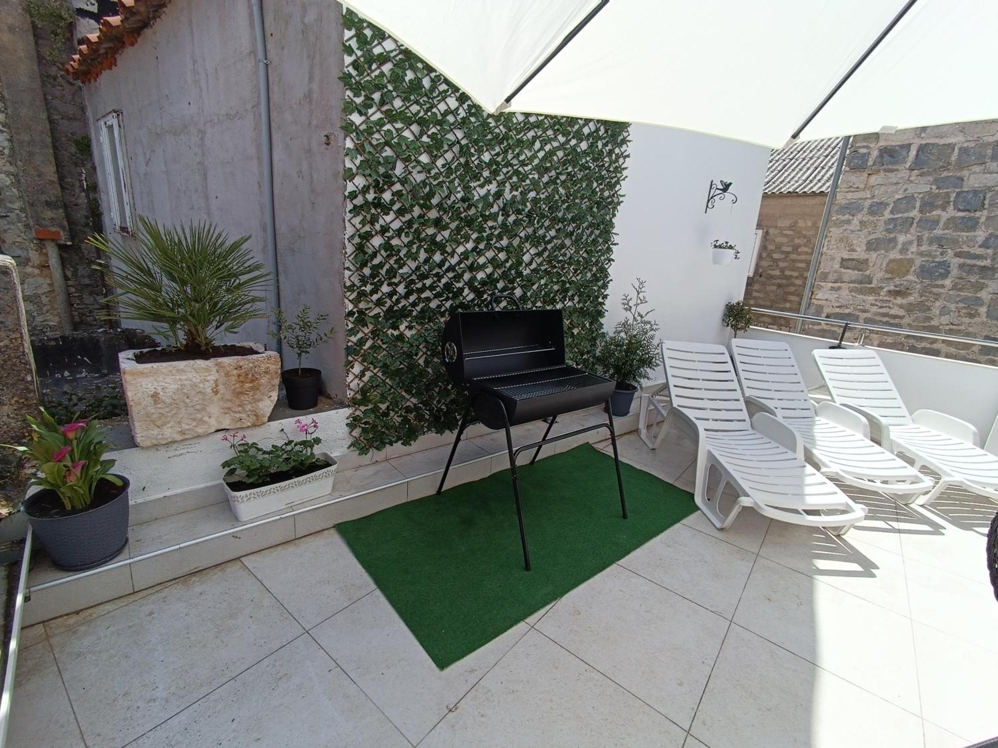 Apartment Olive Kastela Luaran gambar