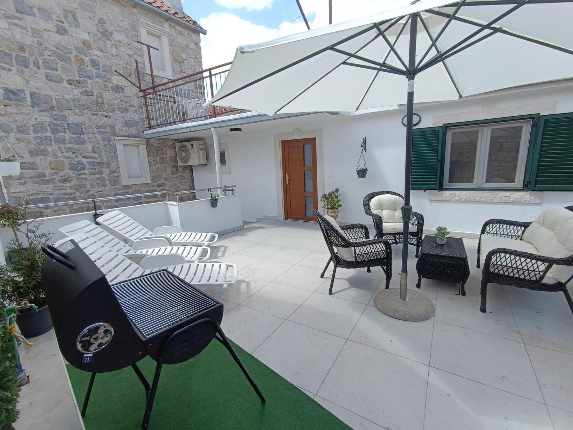 Apartment Olive Kastela Luaran gambar