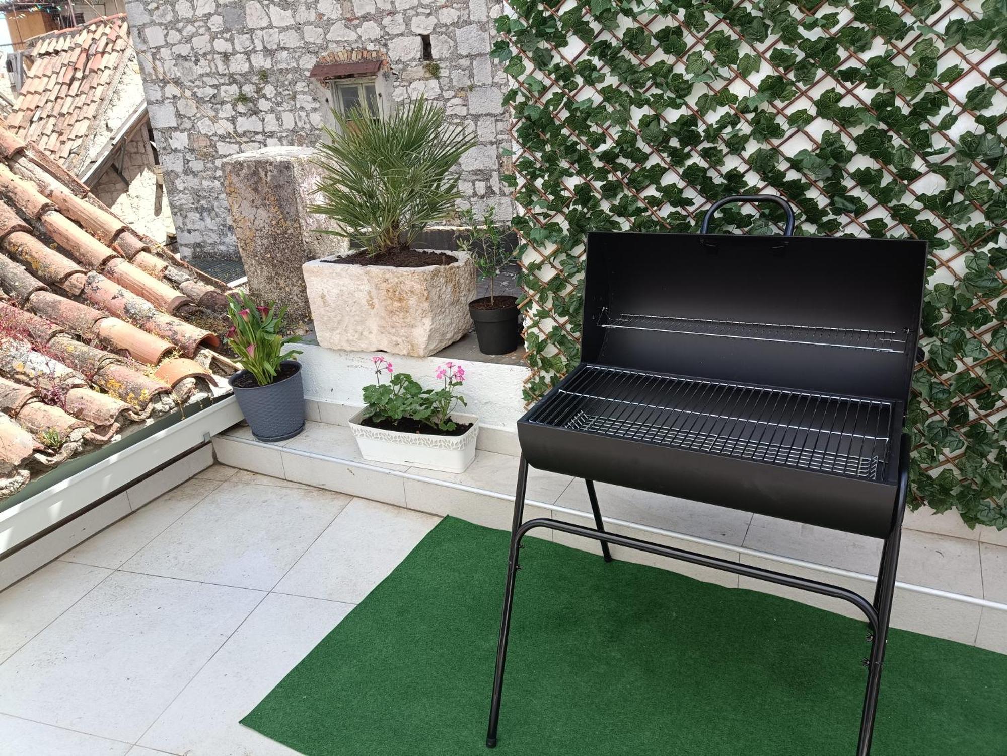 Apartment Olive Kastela Luaran gambar